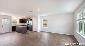 Foto del edificio - 6522 Tempo Switch