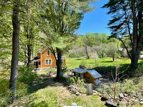 Building Photo - 256 Shelburne Falls Rd