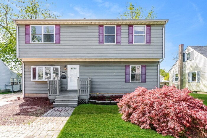 Foto principal - 11 Carolina Avenue, Morrisville, PA, 19067