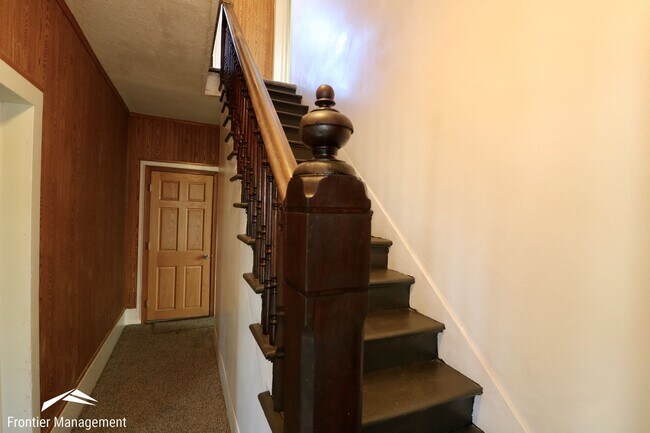 Foto del edificio - Adorable Three Bedroom Home