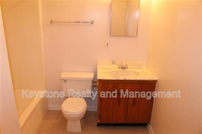 Building Photo - 1375 Thompsonville Ln