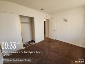 Building Photo - 71960 Sunnyslope Dr