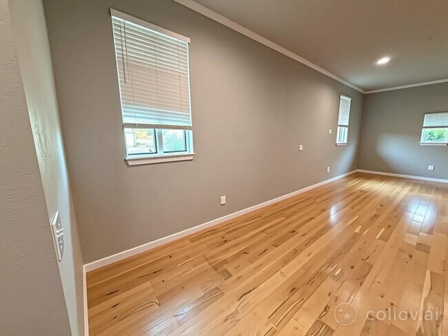 Foto del edificio - 2714 E 15th St