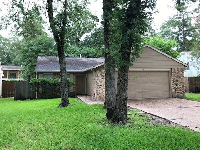 Building Photo - 3219 Villagedale Dr