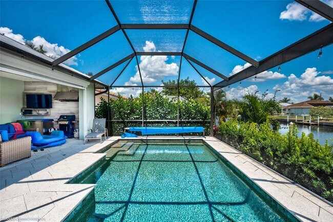 Foto del edificio - 2477 Sierra Ln
