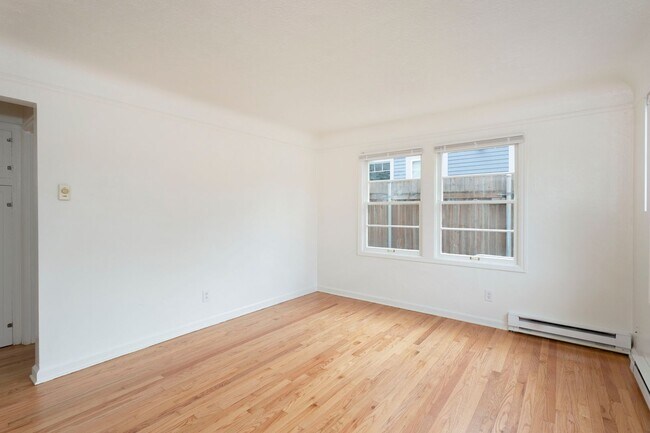 Foto del edificio - Charming 2 Bedroom Bungalow in North Portland