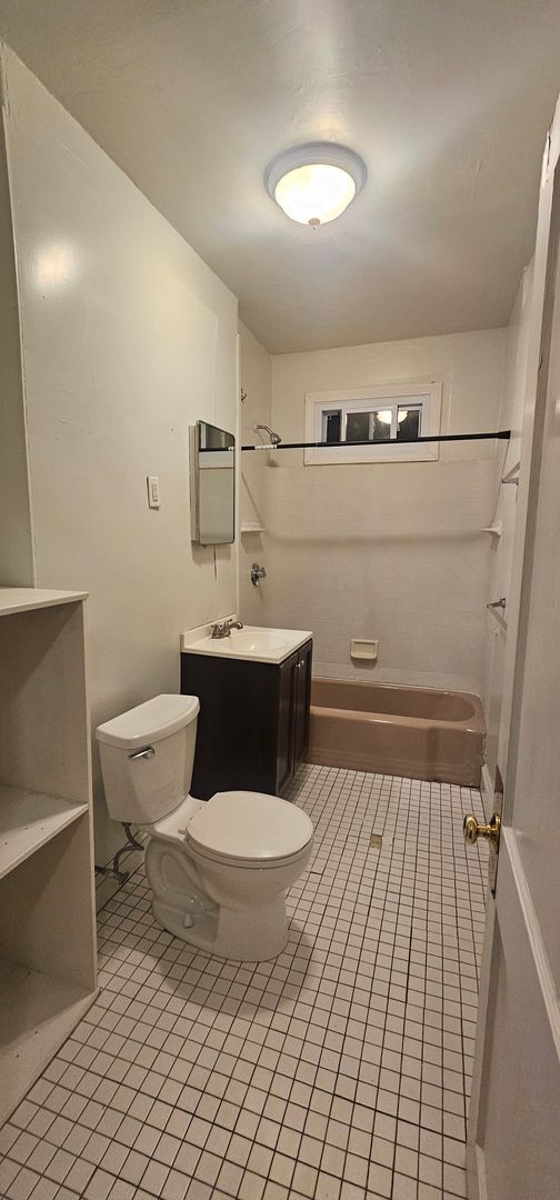 Foto del edificio - Incredible Value - Spacious Brighton 3-bed...