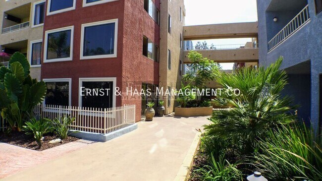 Foto del edificio - 550 Orange Ave