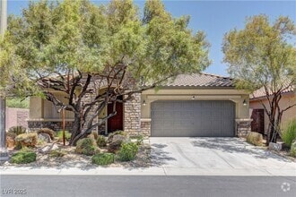 Building Photo - 9120 W Parkstone Ave