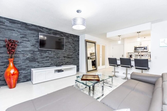 Photo - 19655 E Country Club Dr Apartment