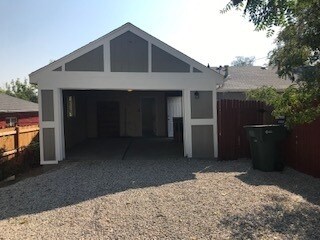 Building Photo - 971 E 92nd Ave