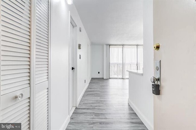 Foto del edificio - 1836 Metzerott Rd