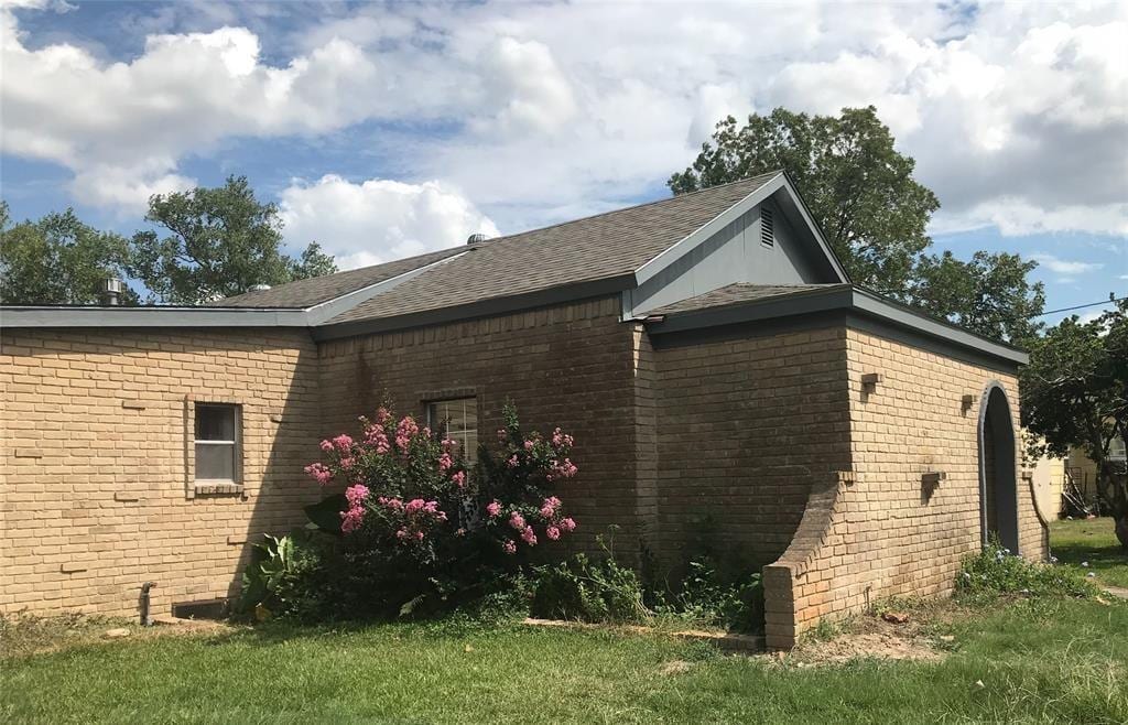 1301 Wright St, El Campo, TX 77437 House Rental in El Campo, TX