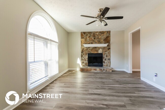 Foto del edificio - 2862 Emerson Lake Dr