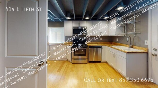 Foto del edificio - 414 E Fifth St-