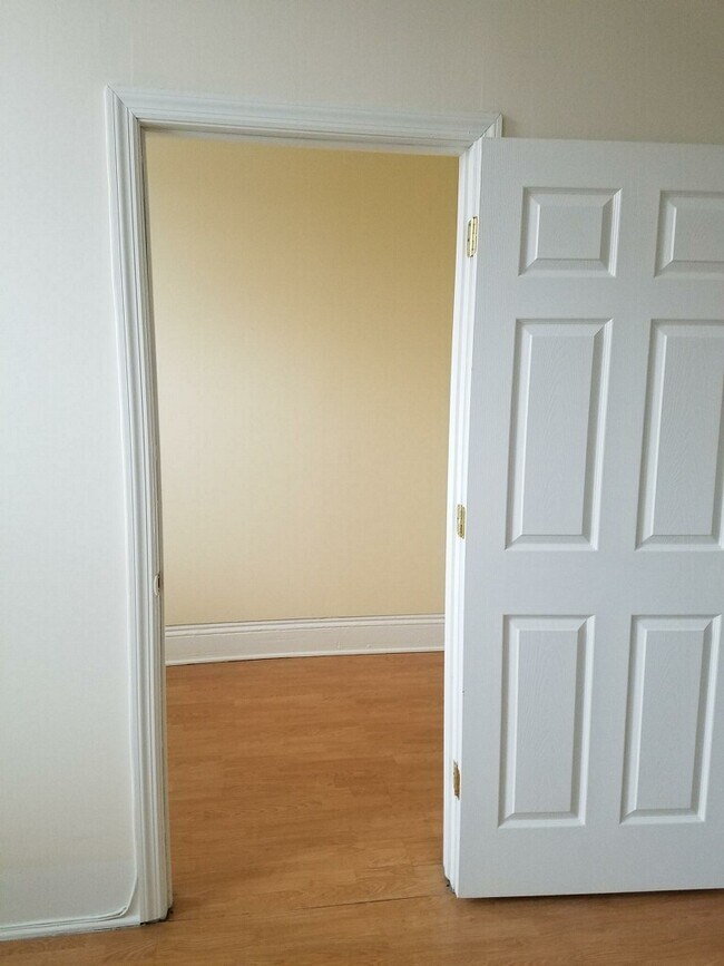 Small room / office - 315 Hancock St