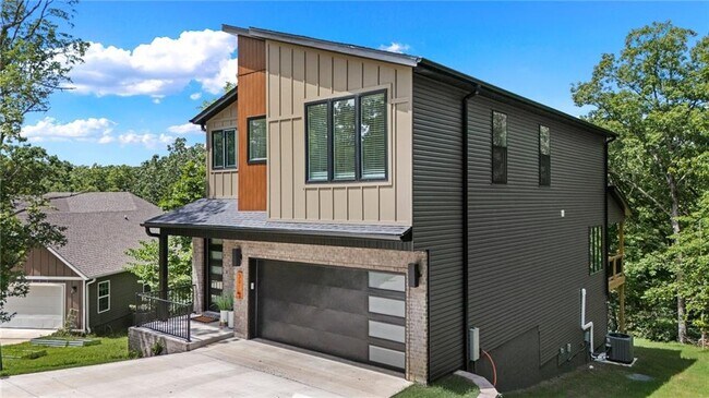 Building Photo - 30 Cromer Dr