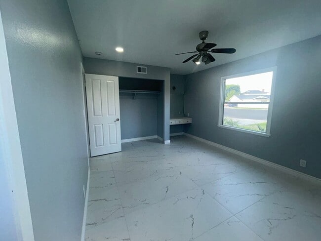 Foto del edificio - Spacious 3-Bedroom Home for Rent – Westminster