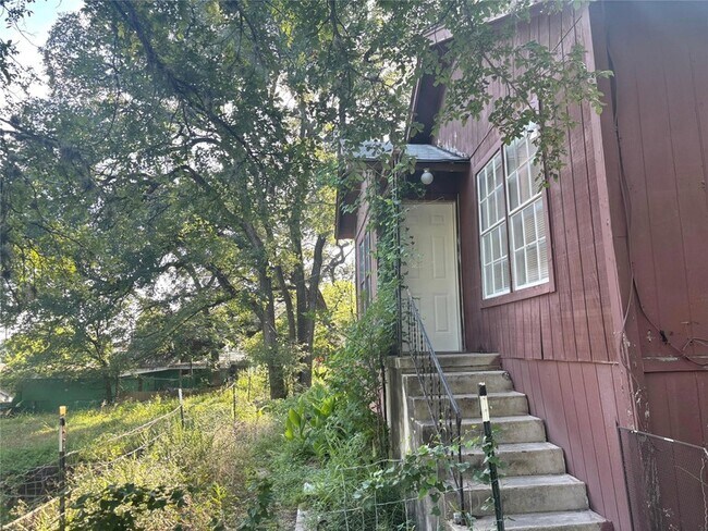 Foto del edificio - 3312 Oak Springs Dr