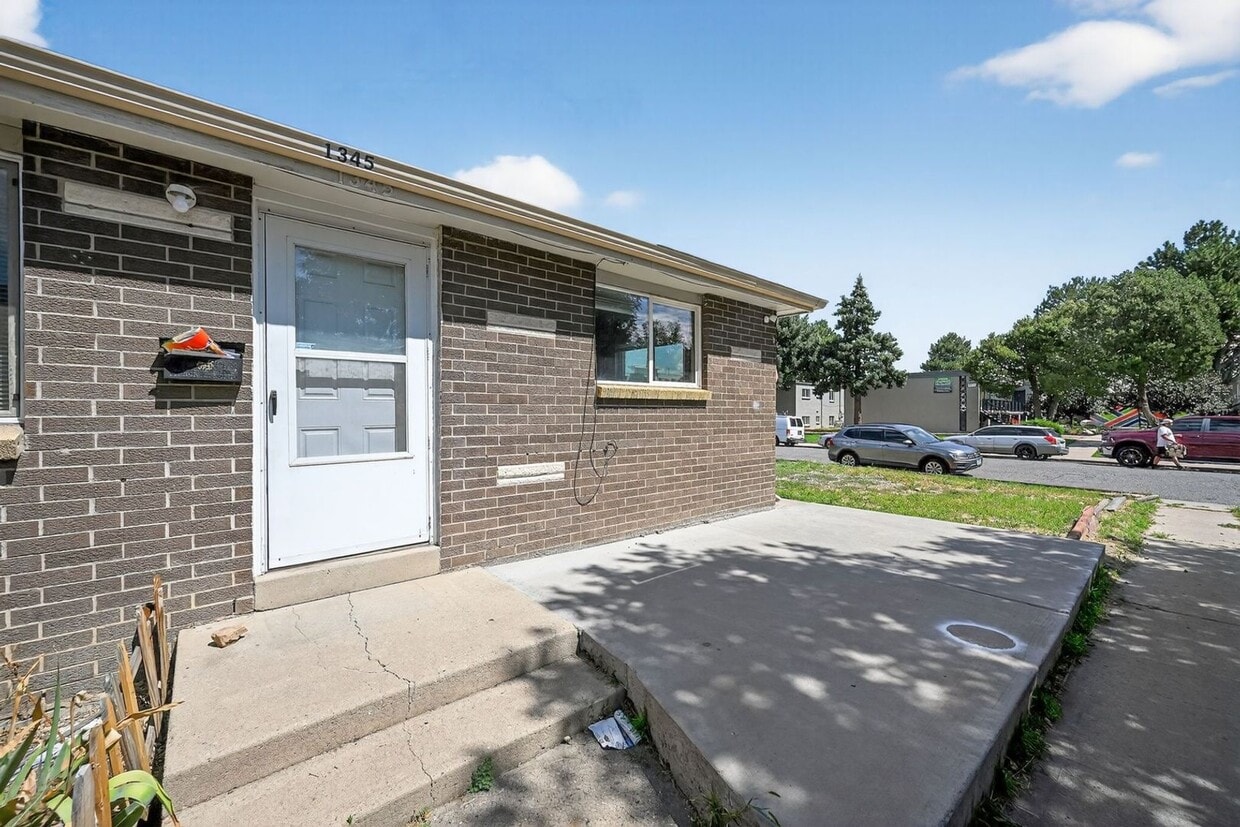 Foto principal - Spacious 4BR Duplex in Aurora