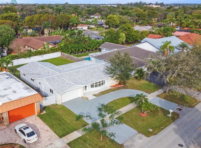 Building Photo - 3500 N Park Rd