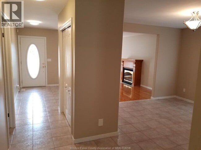 Building Photo - 2347 CALIFORNIA