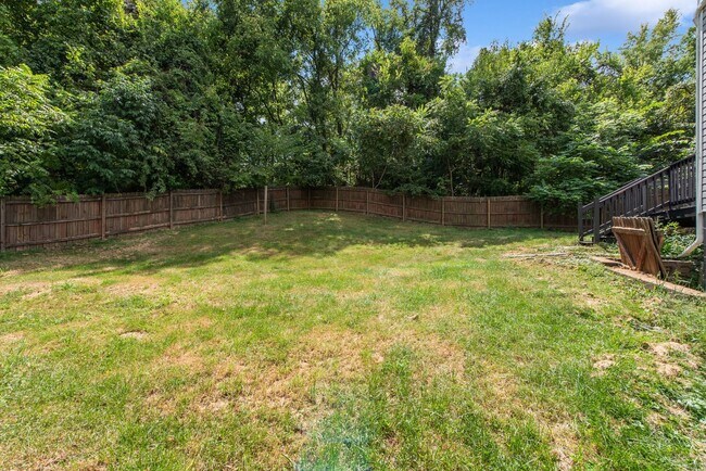 Foto del edificio - Stunning 2 Bedroom home in Greensburg avai...