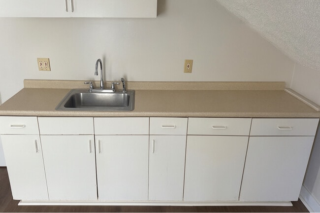 Photo - 81 Summit Ave Townhome