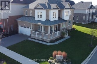 Building Photo - 135 Esther Cres