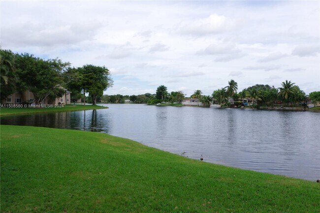 Foto del edificio - 1761 NW 96th Terrace