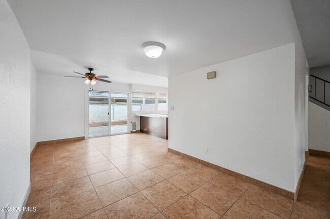 Foto del edificio - 5006 S Juniper St