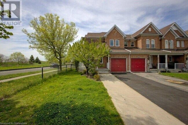 Building Photo - 99 Monaco Ct