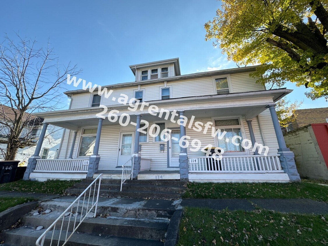 116 E Pontiac St Unit 114 E Pontiac St, Fort Wayne, IN 46803 Room for