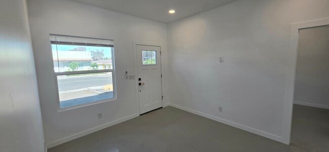 Foto del edificio - 2611 Grove St