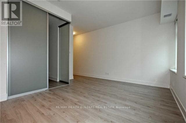 Building Photo - 111 St Clair Ave W