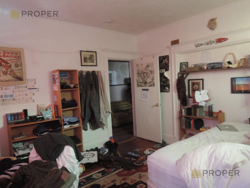 Primary Photo - 15 Alcott St