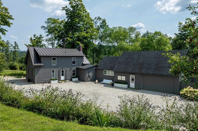 Foto del edificio - 1303 Goodaleville Rd