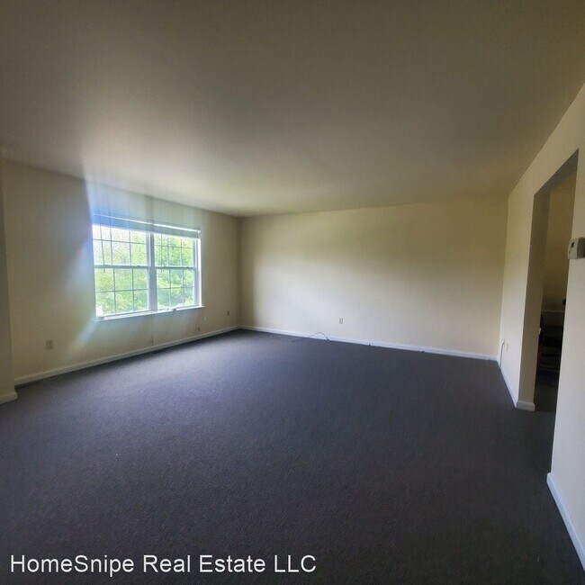 Building Photo - 3 br, 2.5 bath House - 4300 David Dr