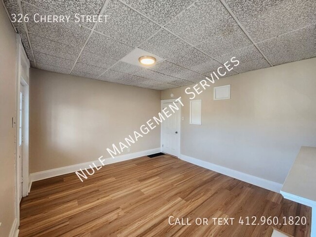 Foto del edificio - 326 Cherry St