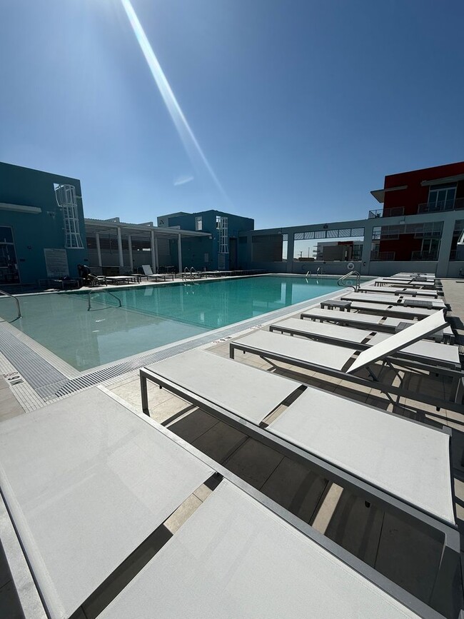 Foto del edificio - 1 Bed / 2 Bath UNIT 3-218