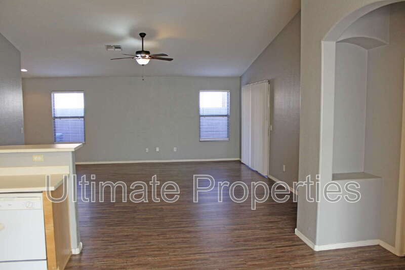 Building Photo - 15920 W Tara Ln