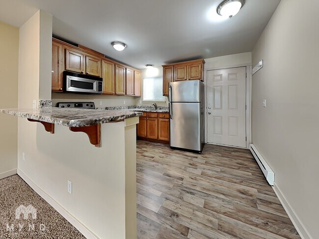 Building Photo - 22612 6th Ave S