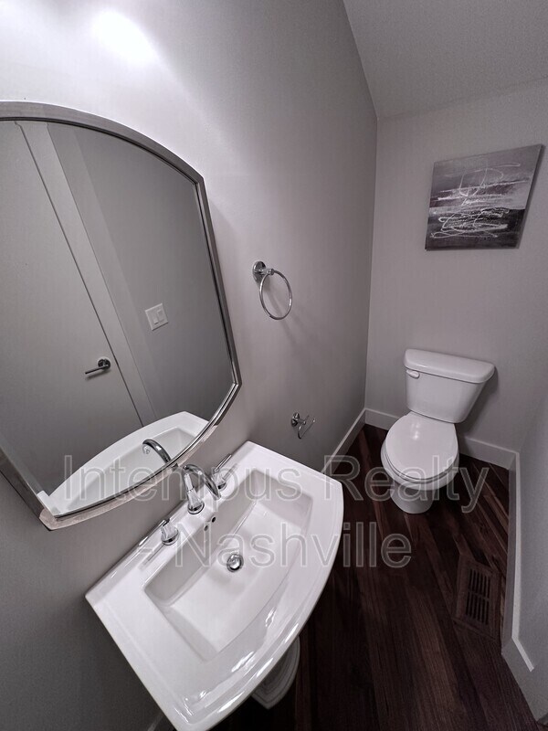 Foto del edificio - 927 13th Ave S