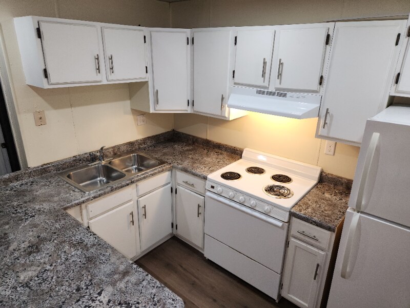 434 W Madison Unit 7, Winthrop, IA 50682 Room for Rent in Winthrop, IA