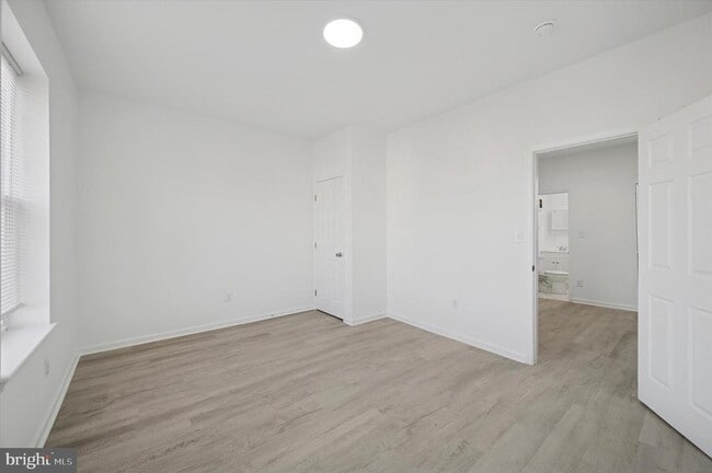 Foto del edificio - 1418 W Erie Ave