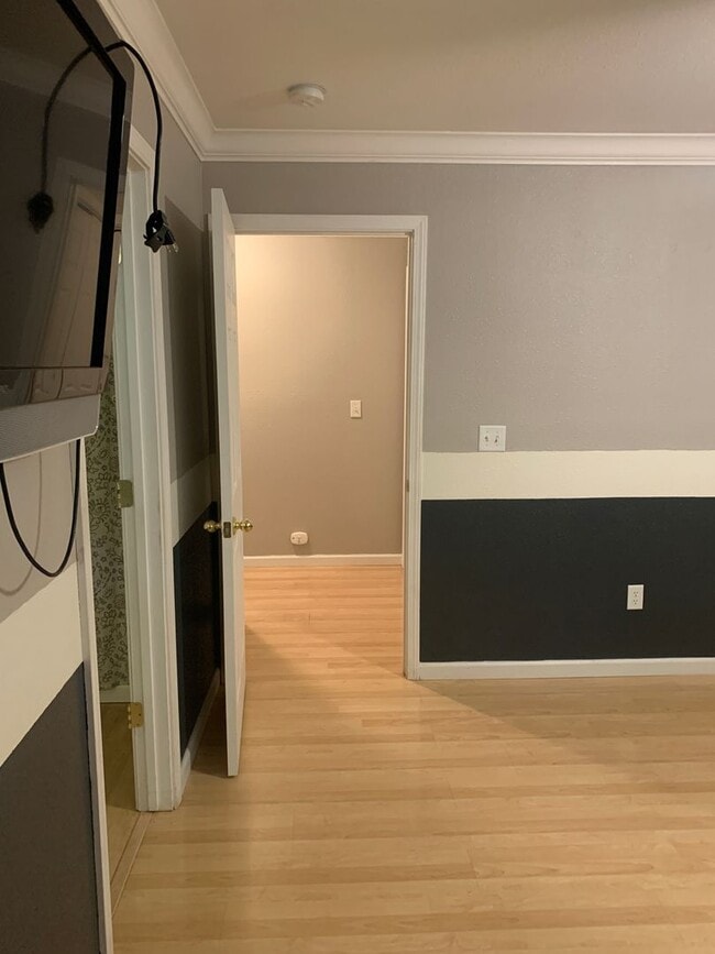 Foto del edificio - Beautiful Move in Ready 3 bedroom 2 bath home in Established neighborhood