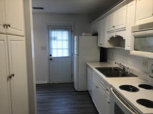 Building Photo - 143 Ginkgo Ln