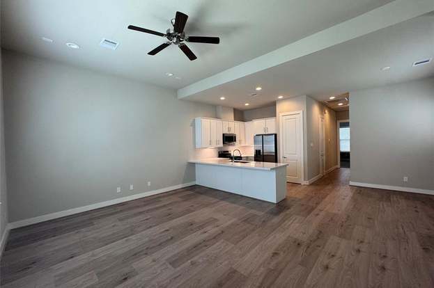 Foto del edificio - 1106 Olivier Ln