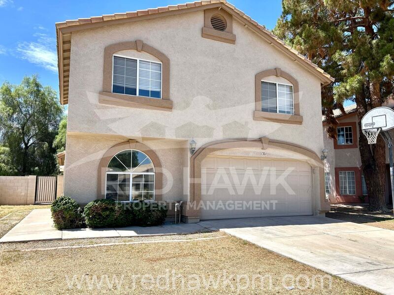 Foto principal - 1221 W Whitten St