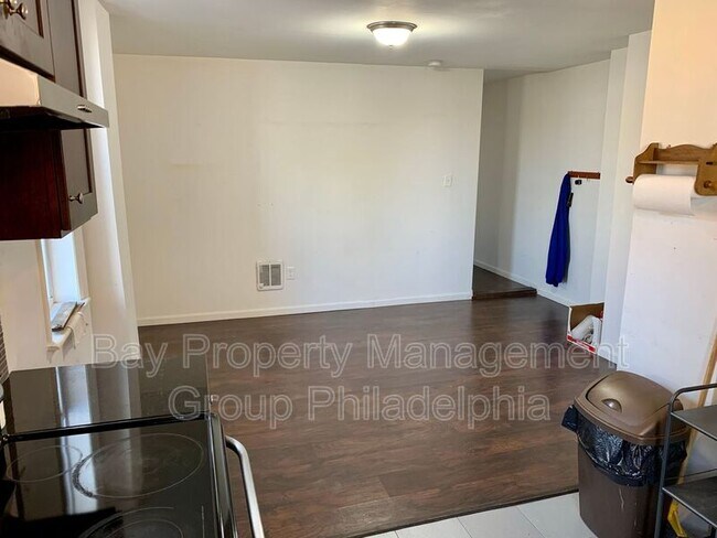 Foto del edificio - 2419 E Allegheny Ave